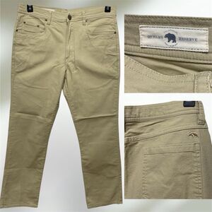 Onward Reserve Men's Size W32 L28 Straight Leg Khaki Pants